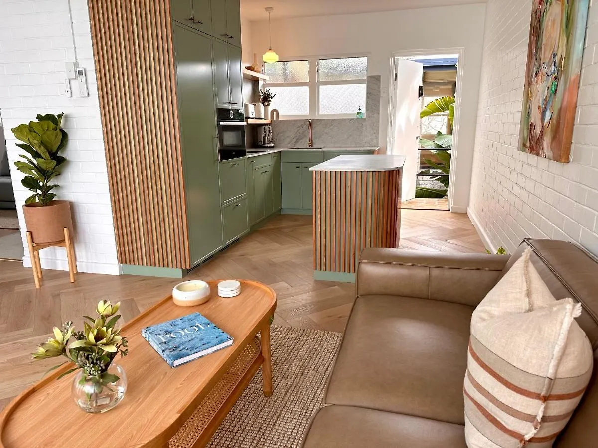 Houston Beachfront Apartments Gold Coast